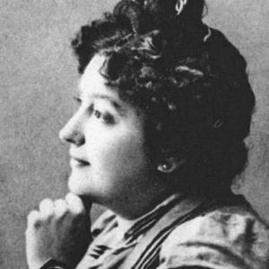 Artesfera - Artesfera - Carmen de Burgos, la primera corresponsal de guerra en España - 03/01/18 - escuchar ahora