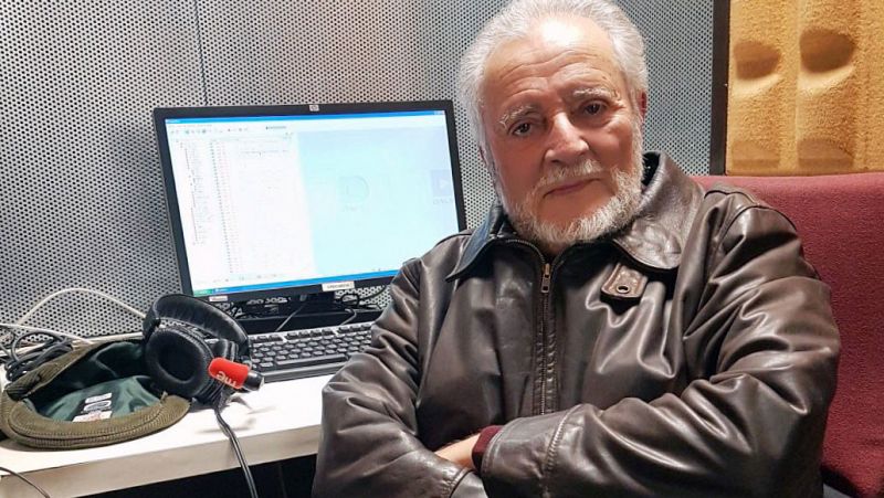 La actualidad política, según Julio Anguita - Escuchar ahora