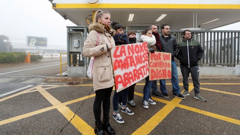 Diario de las 2 - Protesta de los trabajadores de Opel en Figueruelas por dejar de fabricar el Corsa - Escuchar ahora