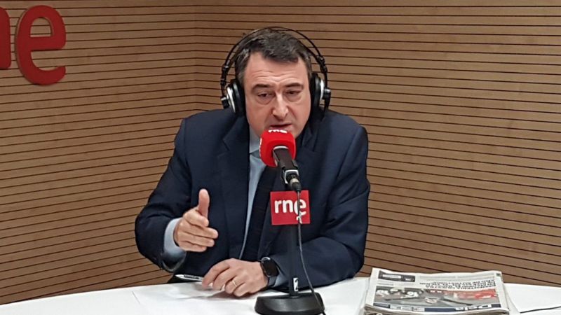 Las mañanas de RNE - Aitor Esteban cree que el Gobierno no debe usar el 155 con el castellano en Cataluña - Escuchar ahora