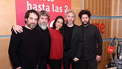 Abierto hasta las 2 - Reflexiones de Elefantes en 'La primera luz del día' - 25/02/18