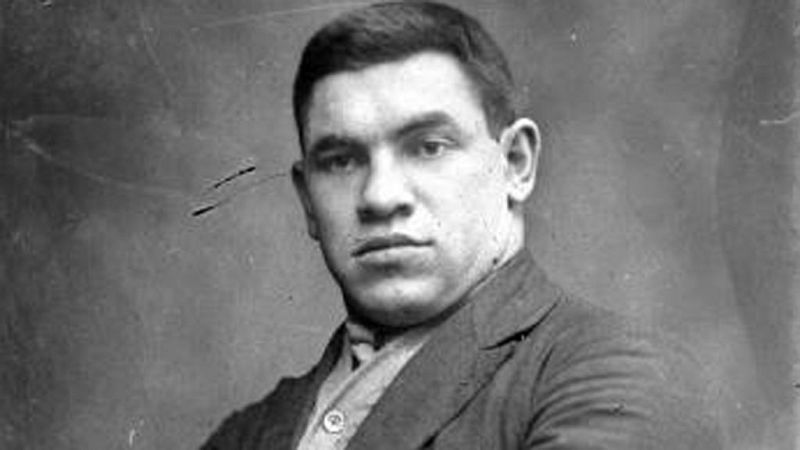 Documentos RNE - Paulino Uzcudun