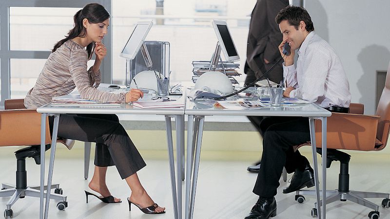 El canto del grillo - Hablamos "En voz alta" de la brecha salarial - Escuchar ahora