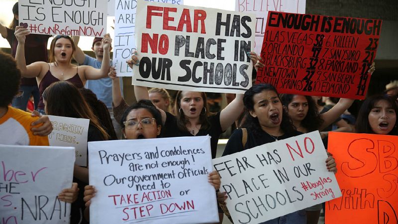 De lo más natural - Never Again: estudiantes de EE.UU piden mayor control de las armas - 25/03/18 - escuchar ahora