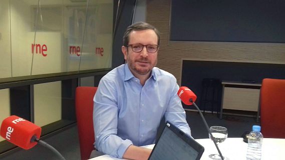 Las mañanas de RNE con Alfredo Menéndez