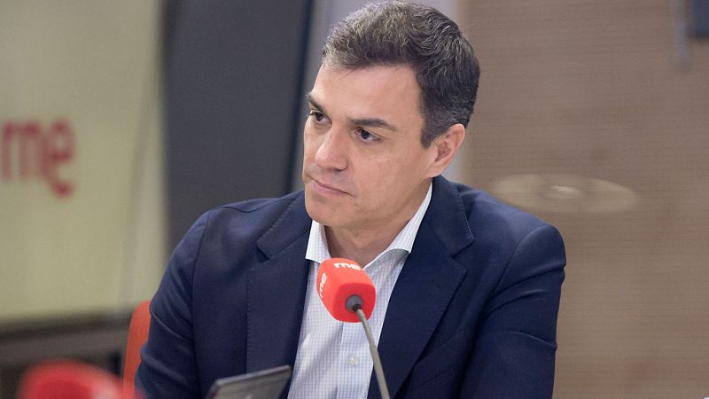 Las mañanas de RNE - Pedro Sánchez insiste: "Lo que tiene que hacer Cifuentes es dimitir" - Escuchar ahora