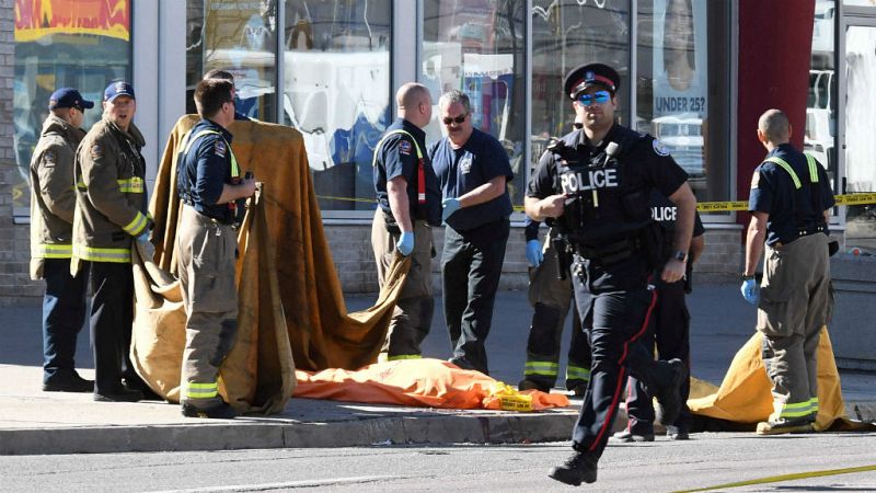 Las mañanas de RNE - 10 muertos y 15 heridos en un atropello deliberado en Toronto, Canadá - Escuchar ahora