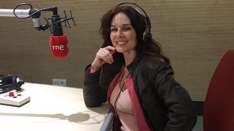 Gente despierta - Silvia Marsó nos presenta '24 horas en la vida de una mujer' - Escuchar ahora