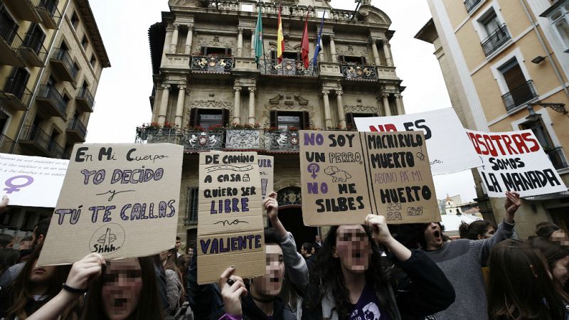 Diario de las 2 - Protesta de estudiantes contra la sentencia de La Manada - Escuchar ahora