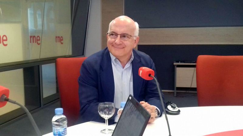 Las mañanas de RNE - Javier Zarzalejos exige unidad a los constitucionalistas en Cataluña - Escuchar ahora