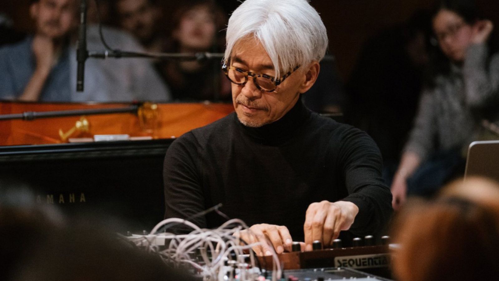 ryuichi sakamoto playing the orchestra 2014 lossless