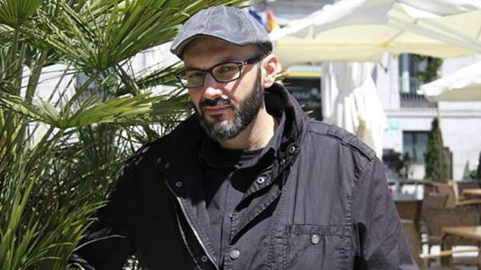 Diálogo y espejo - Diálogo y espejo - "El dolor de los demás" con Miguel Ángel Hernández - 23/6/18 - Escuchar ahora