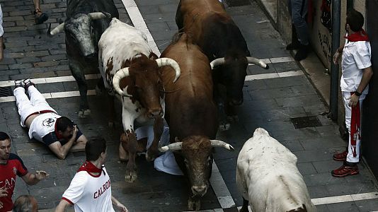 Sanfermines en RNE - Sanfermines 2018 - Tercer encierro con los peligrosos Cebada Gago - 09/07/18 - Escuchar ahora