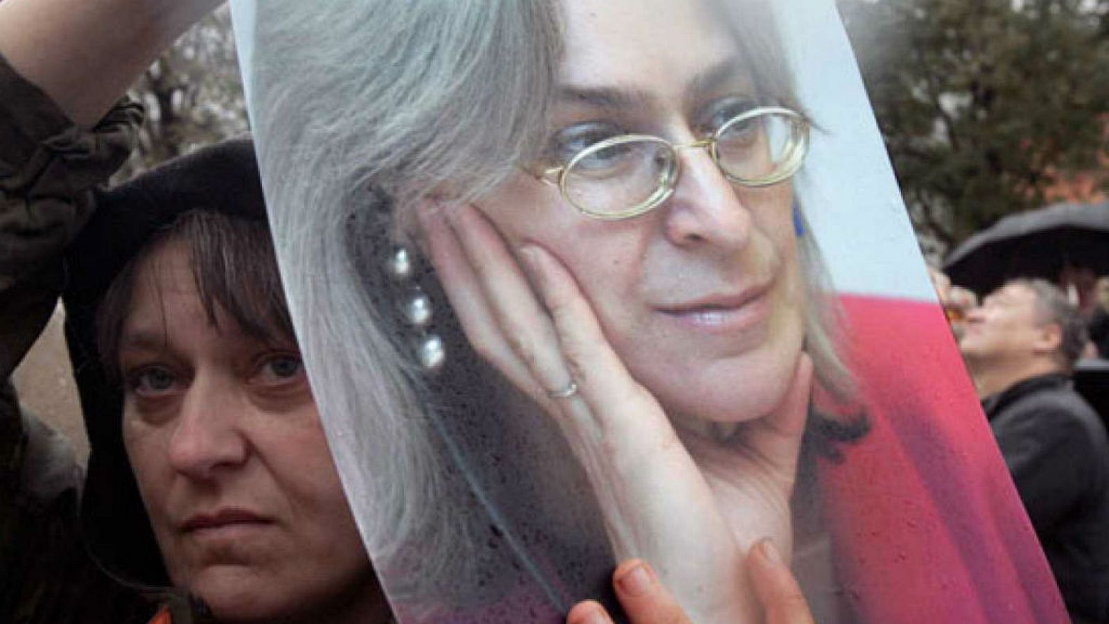 Resultado de imagen para La justicia europea condena a Rusia por los casos de la periodista PolitkÃ³vskaya y las Pussy Rio