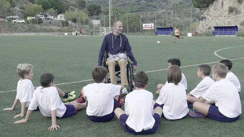 Las mañanas de RNE - 'Play again': un documental que lucha contra la violencia en el deporte - Escuchar ahora