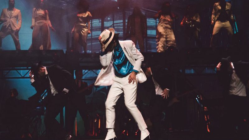 Noches de verano - 'Forever king of pop', el único musical avalado por la familia de Michael Jackson - Escuchar ahora