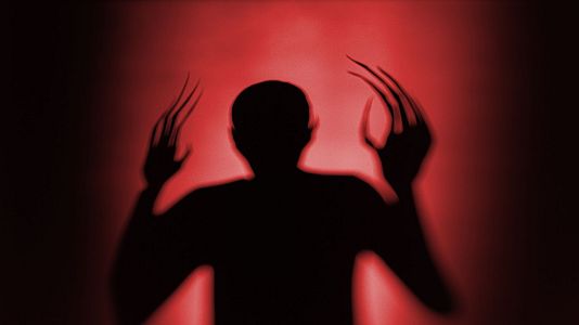 Estación de niebla - Estación de niebla - Segunda estación: VAMPIROS - 11/08/18 - escuchar ahora