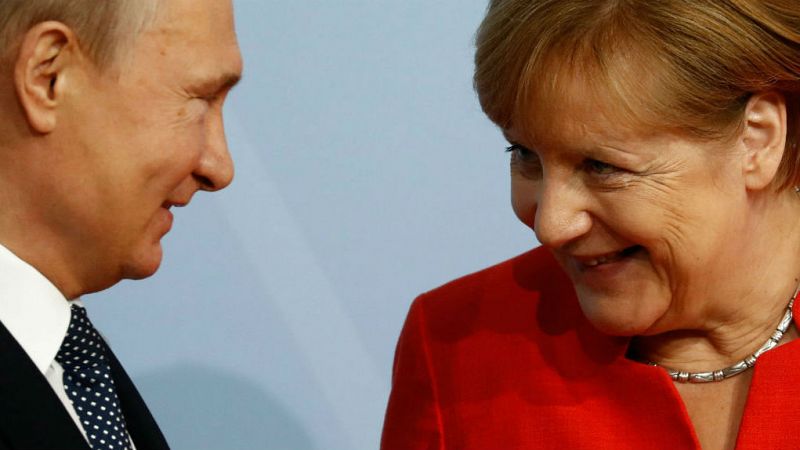 Cinco Continentes - Merkel y Putin - 17/08/18