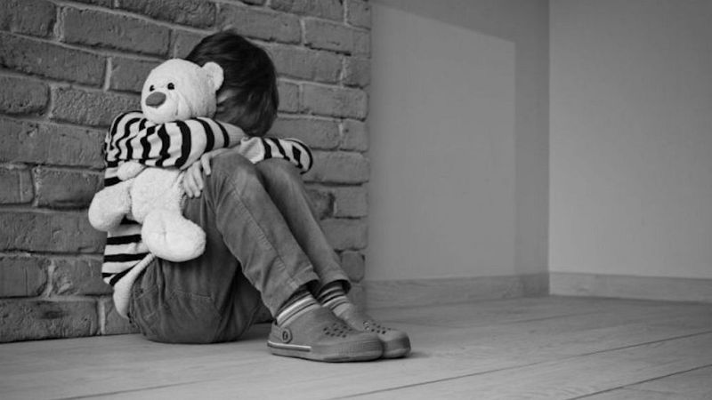 Por una ley frente a la violencia contra la infancia - Escuchar ahora  