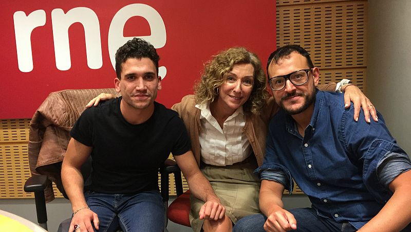   Dani de la Torre y Jaime Lorente nos muestran 'La sombra de la ley' - escuchar ahora