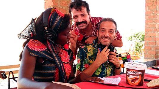 Hoy empieza todo 1 (2012-2025) - Hoy empieza todo con Ángel Carmona - Senegal 1: Migración, Esclavitud y Mujer africana - 15/10/18 - escuchar ahora