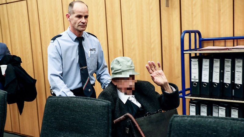 14 horas - Juzgan a exguardia nazi por complicidad en cientos de muertes en un campo de concentración