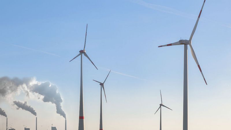 14 horas - El Gobierno quiere prohibir desde 2040 la venta de vehículo que emitan dióxido de carbono - Escuchar ahora