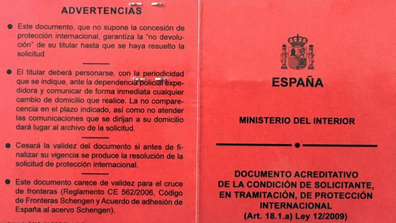 14 horas - El Defensor del Pueblo investiga las largas colas en Madrid para tramitar el permiso de asilo - Escuchar ahora