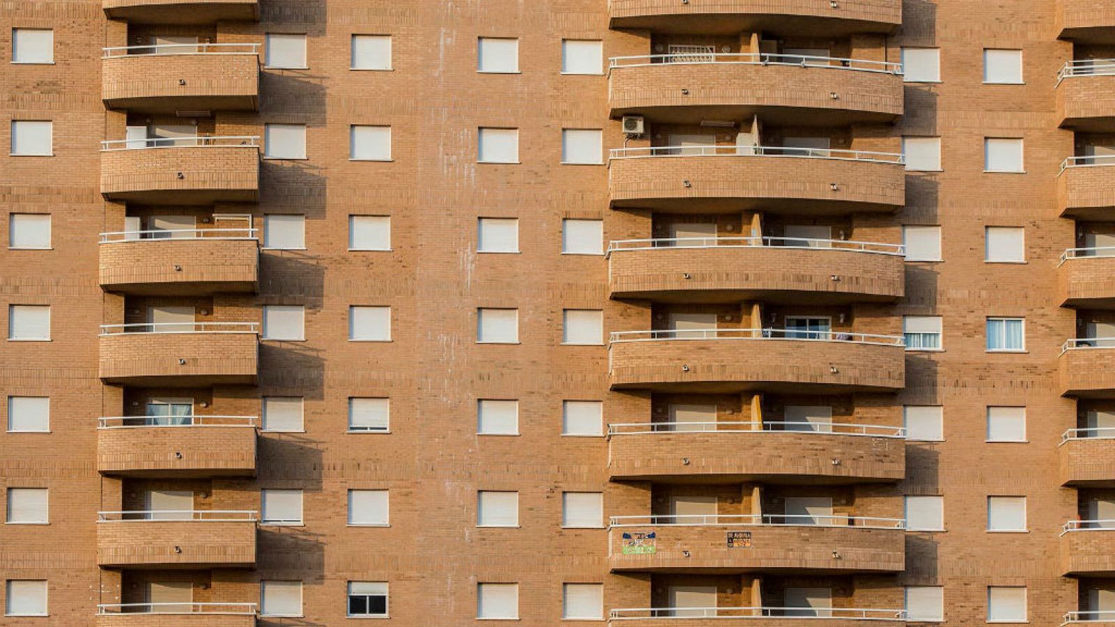 Todo Noticias - Mañana - ¿Sabes qué es una sociedad instrumental?, te lo contamos - Escuchar ahora