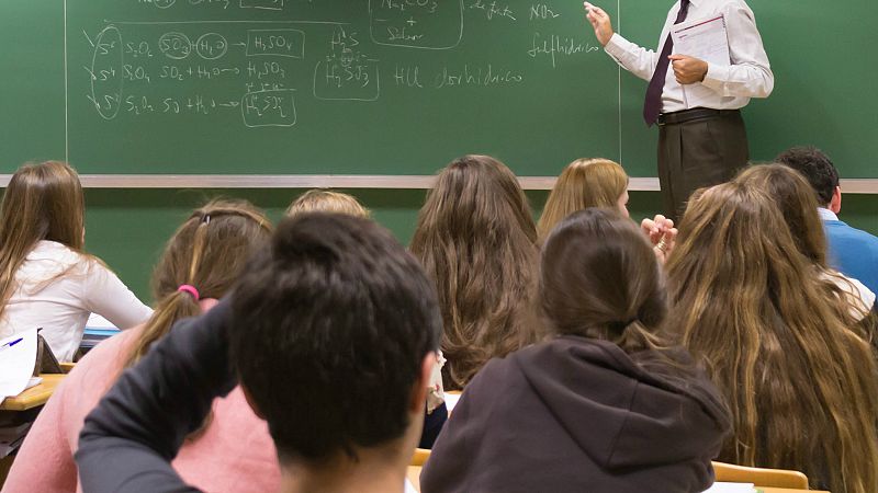 14 horas - Más de 2.000 profesores denunciaron agresiones el año pasado - Escuchar ahora 