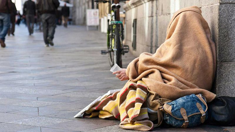 14 horas - Llamamiento de las ONG para que no haya más personas sin hogar