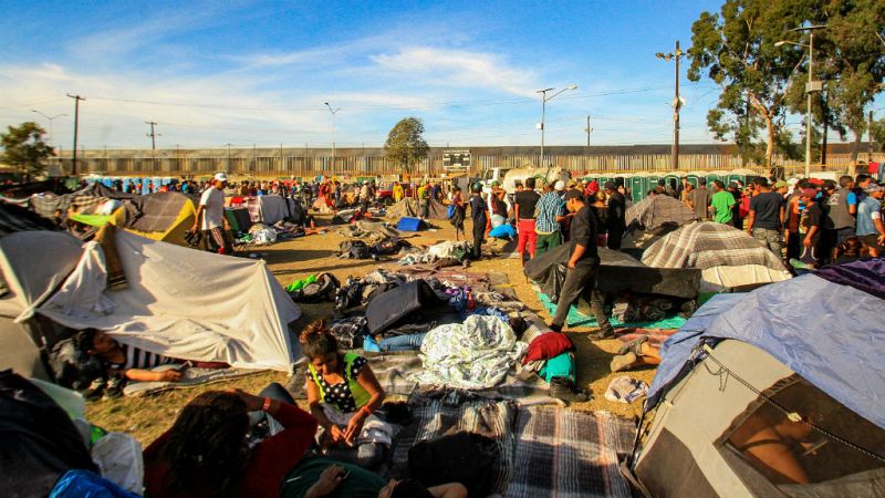 Las mañanas de RNE con Íñigo Alfonso - Trump autoriza al ejército a "disparar a matar" a los migrantes - Escuchar ahora