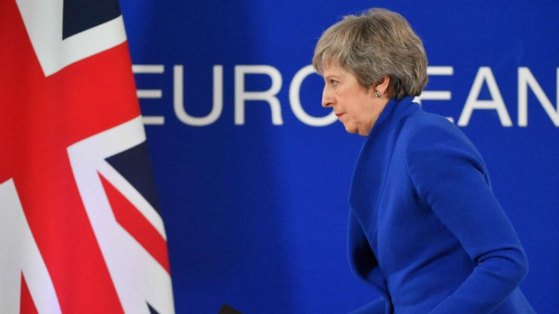 Boletines RNE - Theresa May reúne a su gabinete para defender el acuerdo del 'brexit' - 26/11/18 - Escuchar ahora