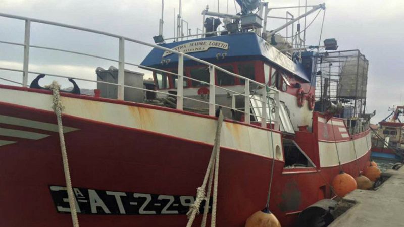 14 horas - Valencia se ofrece a acoger al pesquero que rescató a 12 inmigrantes - Escuchar ahora