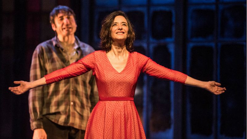 El gallo que no cesa - Ana Torrent: "El teatro es un refugio" - Escuchar ahora