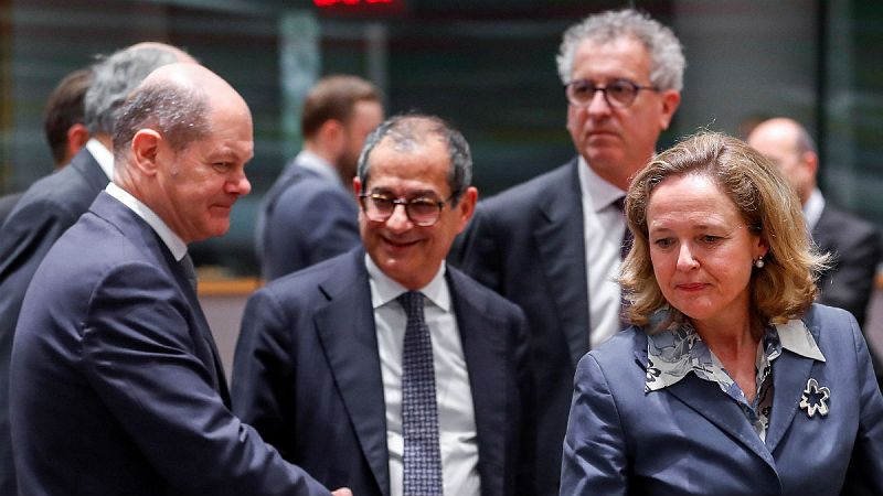 Las mañanas de RNE con Íñigo Alfonso - El Eurogrupo logra un acuerdo para reformar la eurozona - Escuchar ahora