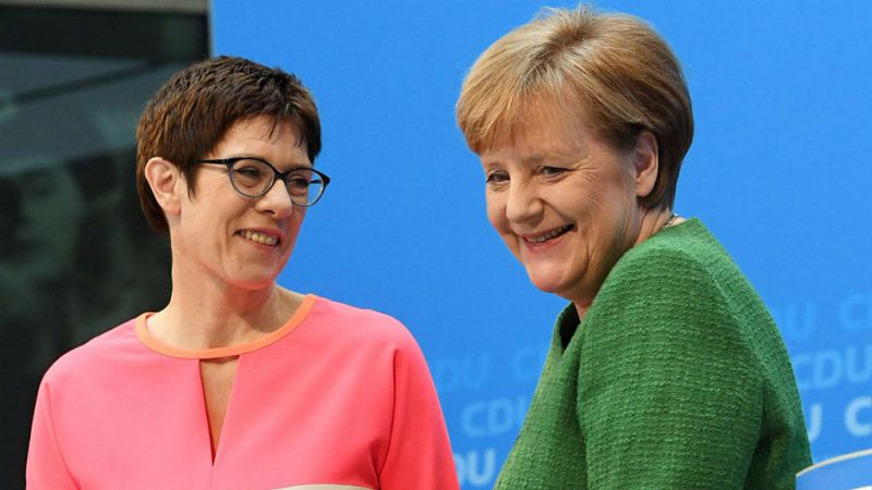 Angela Merkel ya tiene sustituta al frente de la CDU - Escuchar Ahora