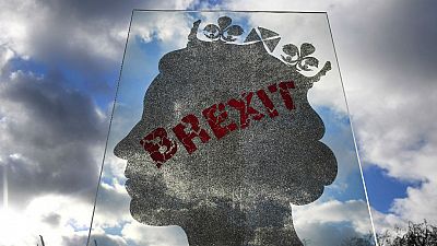  Boletines RNE - TJUE: Reino Unido puede revertir el 'brexit' de forma unilateral - Escuchar ahora 