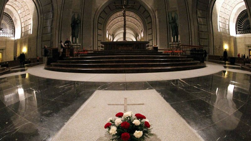  Las maanas de RNE con igo Alfonso - El Tribunal Supremo decide sobre la exhumacin de Franco - Escuchar ahora