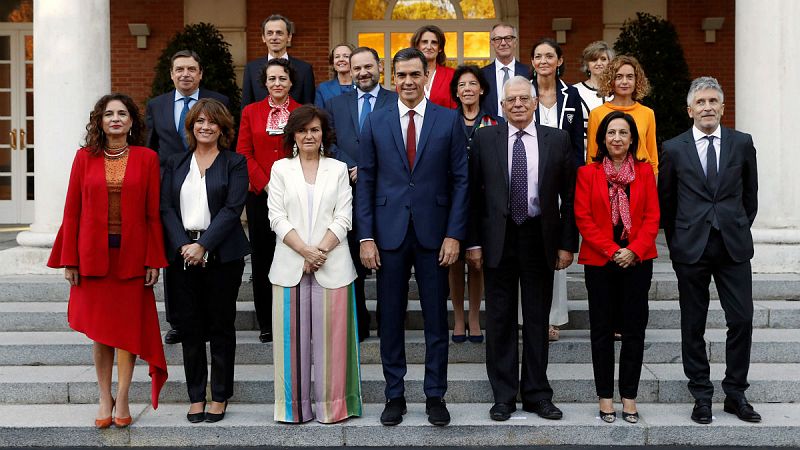 Las mañanas de RNE con Íñigo Alfonso - El Consejo de Ministros del 21 no es el primero en Cataluña - Escuchar ahora
