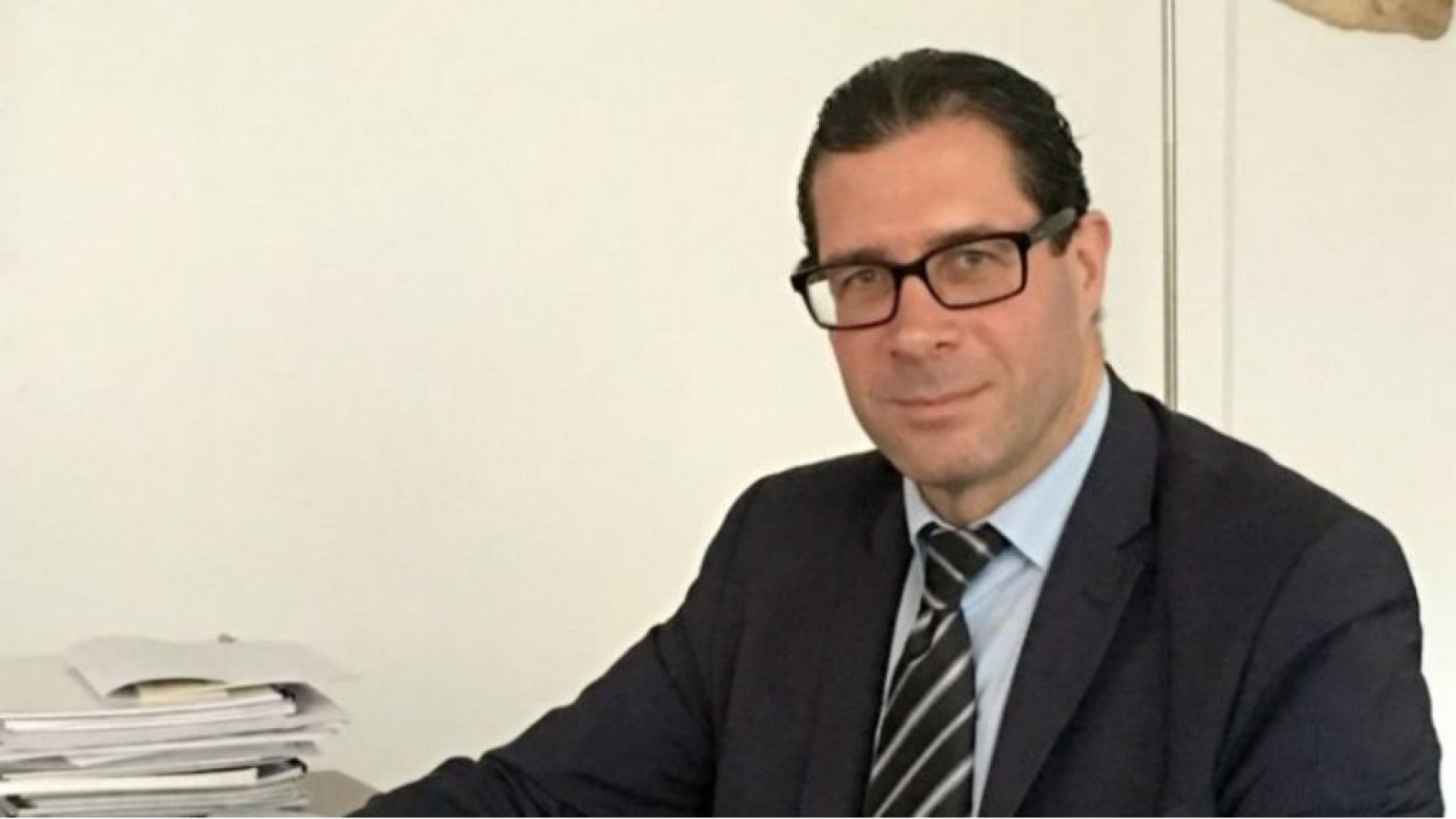 Las mañanas de RNE con Íñigo Alfonso - Fernández (Vox): "El procedimiento debe seguir como estaba previsto" - Escuchar ahora