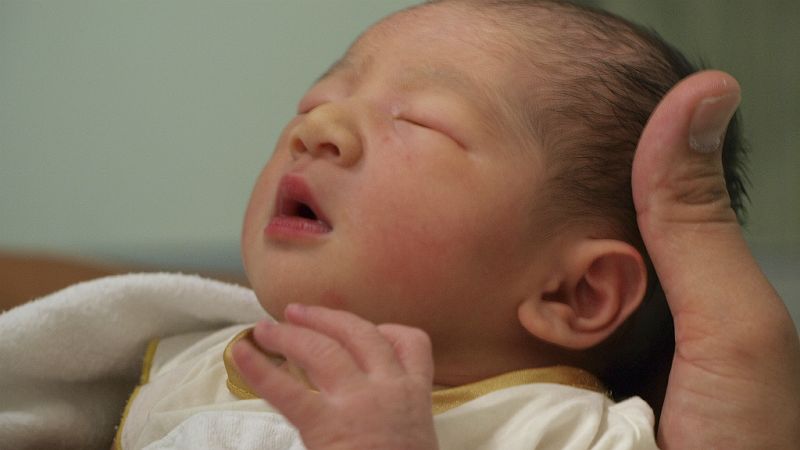 Informativos fin de semana - 20 horas - Las autoridades de Indonesia temen un segundo tsunami - Escribir ahora 