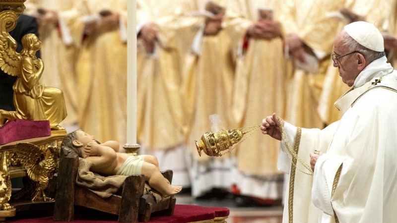  Boletines RNE - Francisco anima a los católicos a recuperar el espíritu de la solidaridad  - Escuchar ahora 
