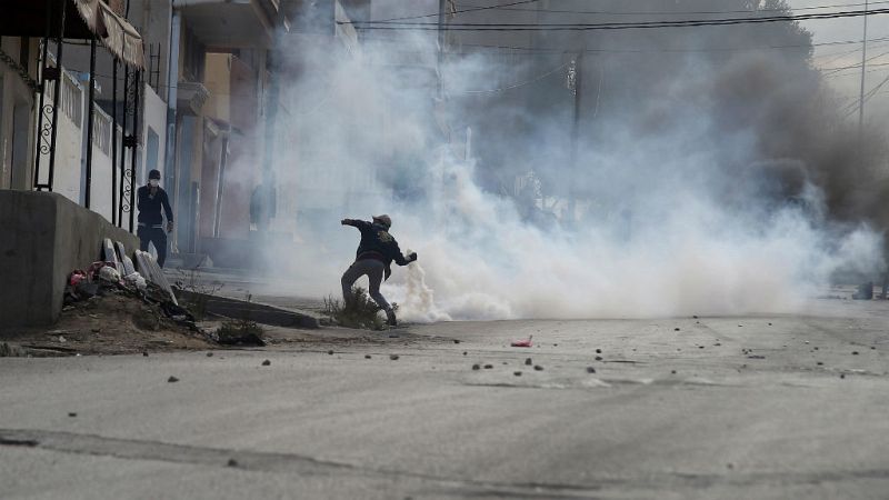 Cinco continentes - Protestas en Túnez, desánimos en Colombia y miradas hacia China - 27/12/18 - Escuchar ahora