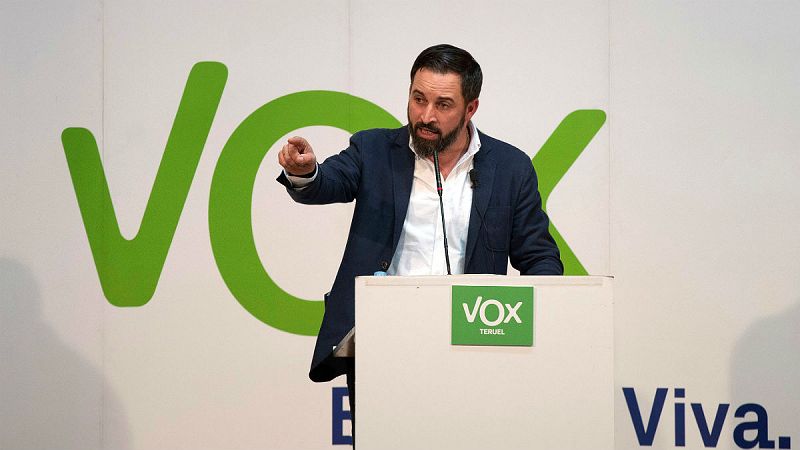 Boletines RNE - PP y VOX siguen negociando la investidura en Andalucía