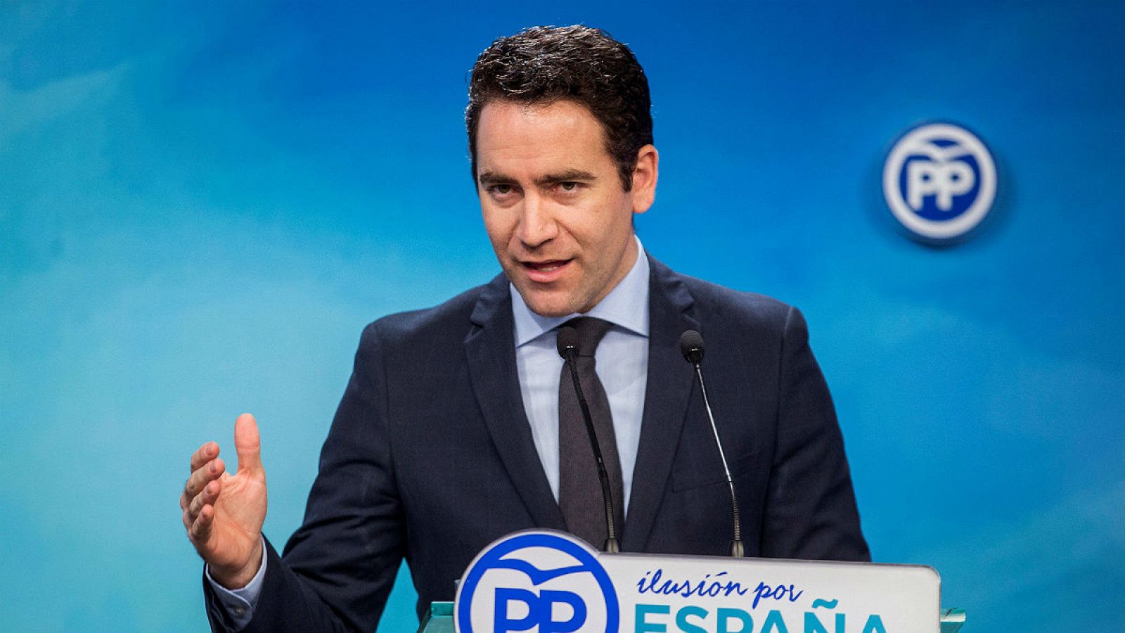 Boletines RNE - PP y Vox no alcanzan un acuerdo pero seguirán negociando - Escuchar ahora