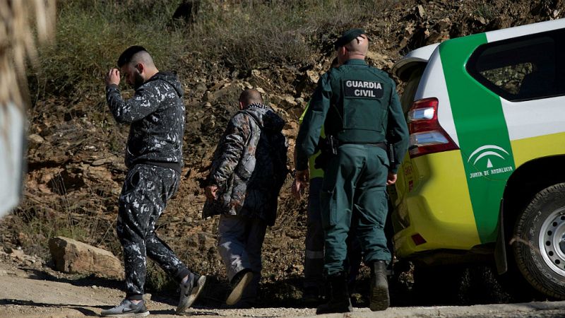 14 horas - Expertos en rescates mineros viajan a Málaga para ayudar a localizar a Julen   - Escuchar ahora
