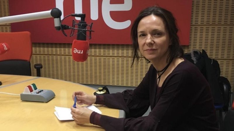 Gente despierta - Cómo piensan y votan los españoles según Belén Barreiro - Escuchar ahora