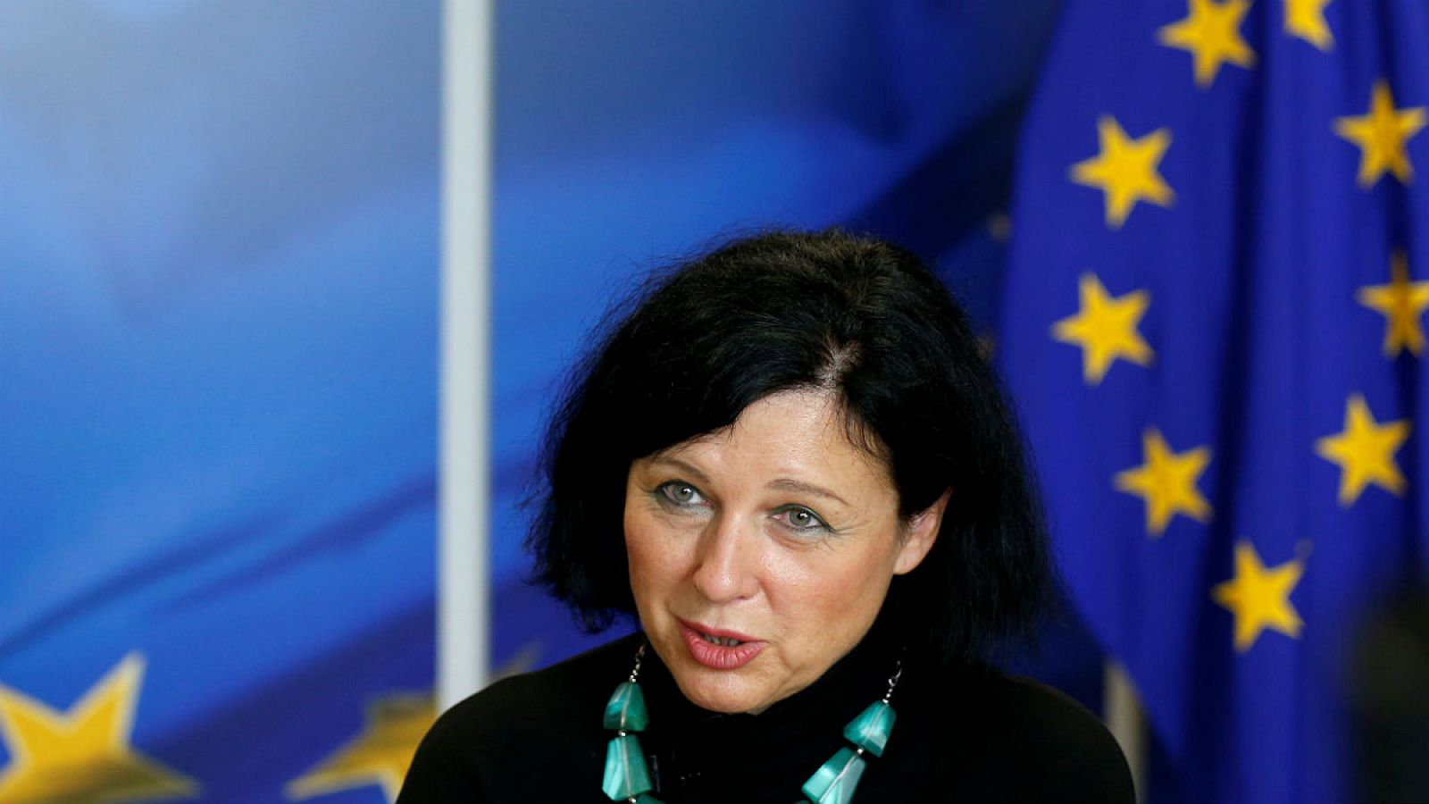 14 horas - Bruselas anuncia medidas para limitar los llamados 'visados de oro' - Escuchar ahora