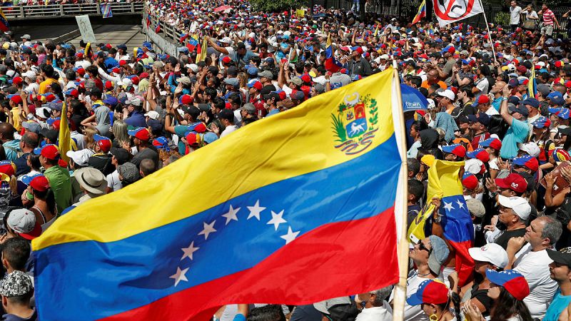 Boletines RNE - La confusión reina en Venezuela tras la autoproclamación de Guaidó